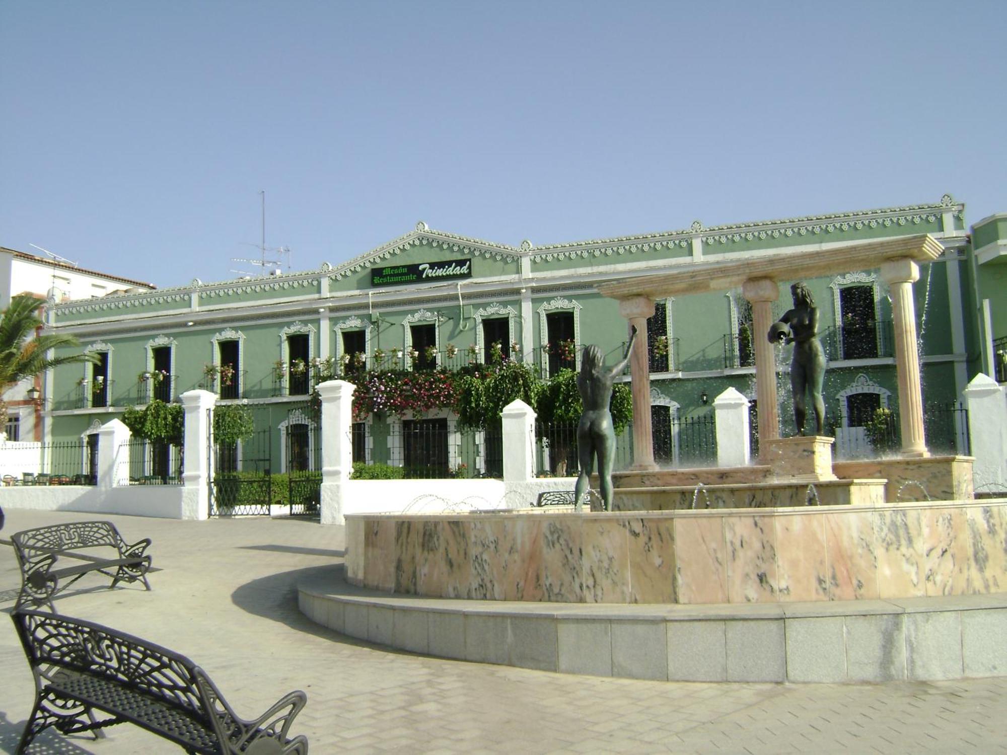 Apartamentos Trinidad Alange Exterior photo